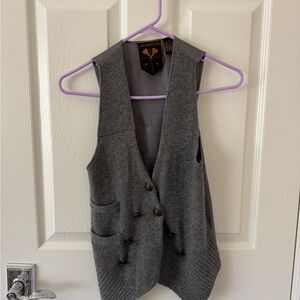 Jamieson Gray Women's Vest